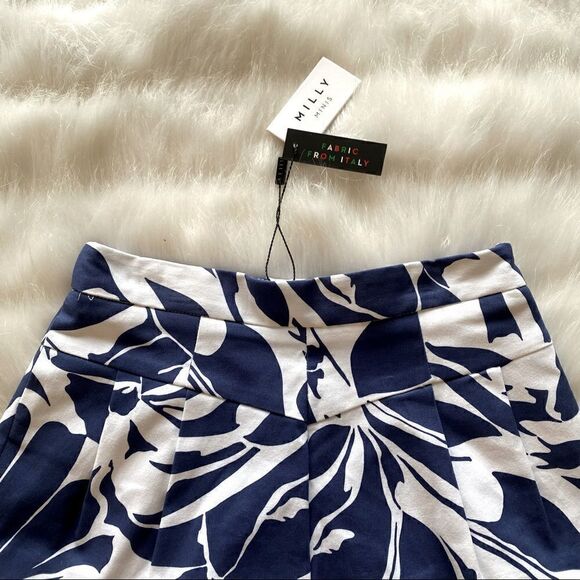 Milly Minis NWT Magnolia Print Pleated Shorts (8) - Picture 2 of 11